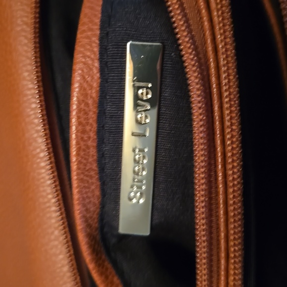Street level brown crossbody purse 👛 - Picture 6 of 14
